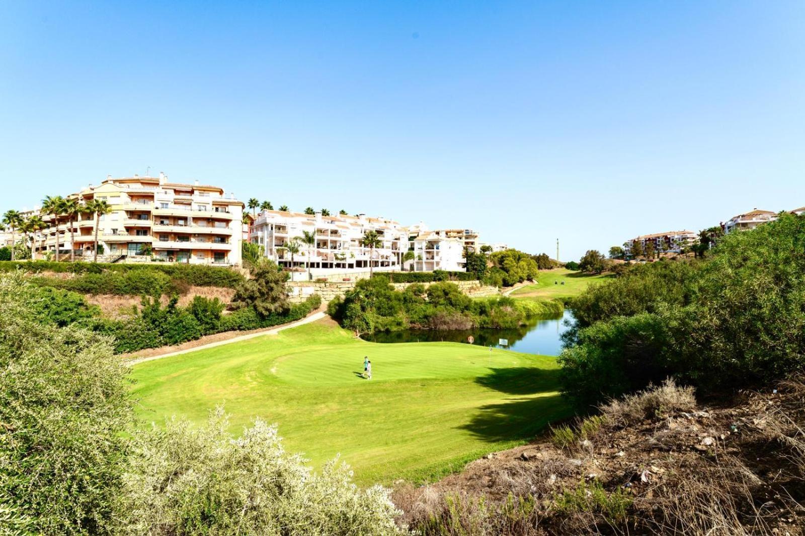 Zafir With 2 Bedroom And Private Garden Apartamento