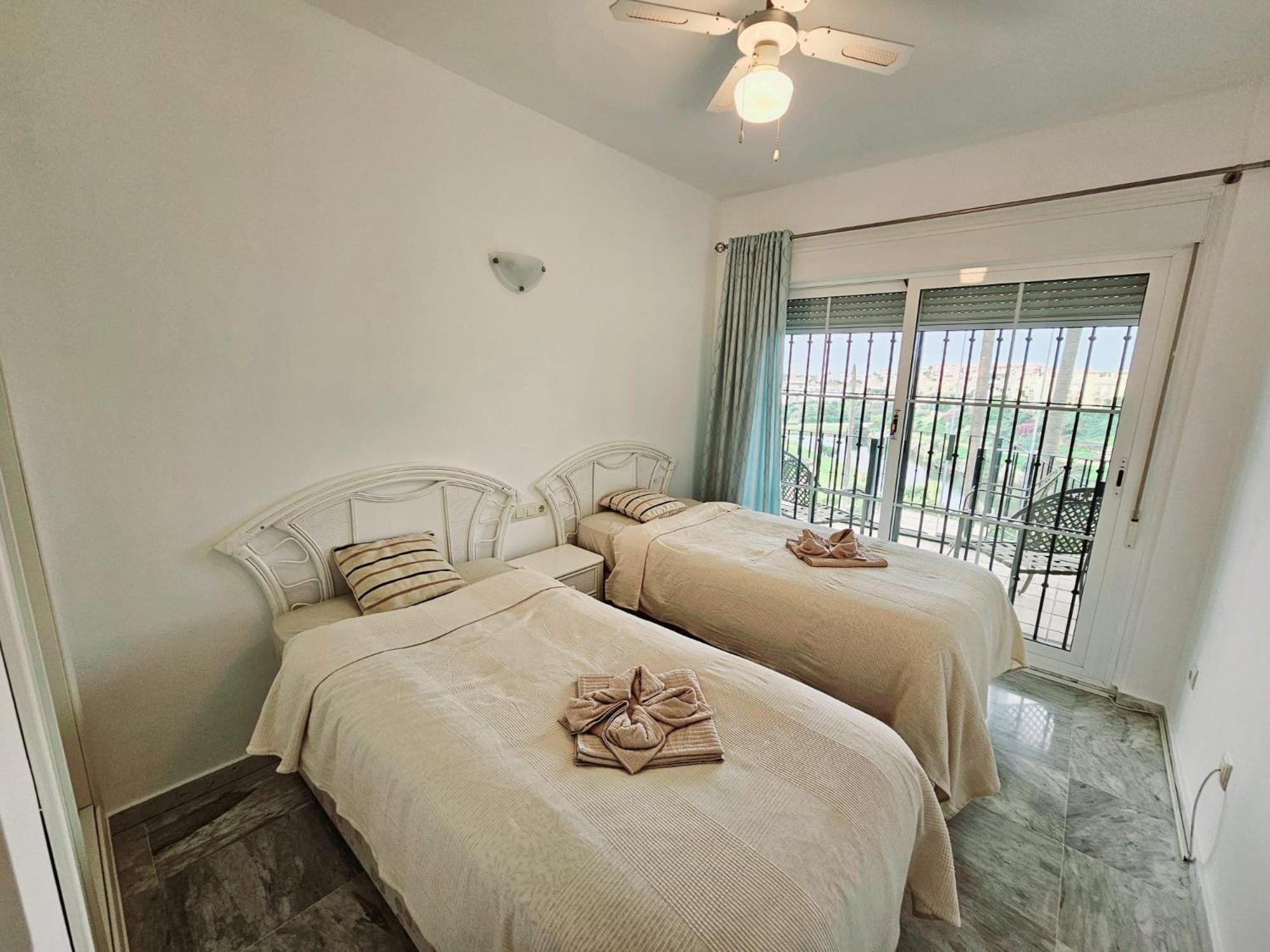 Zafir With 2 Bedroom And Private Garden * Malaga